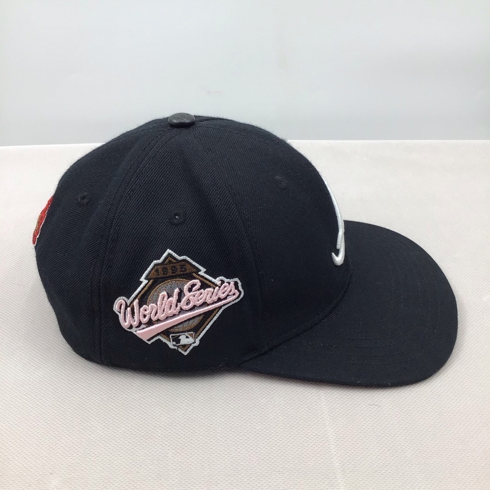 Vintage Atlanta Braves MLB World Series 1995  Adult Snap Back Cap - Picture 4 of 11